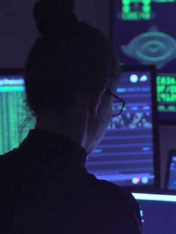cyber expert iStock-891280994 250